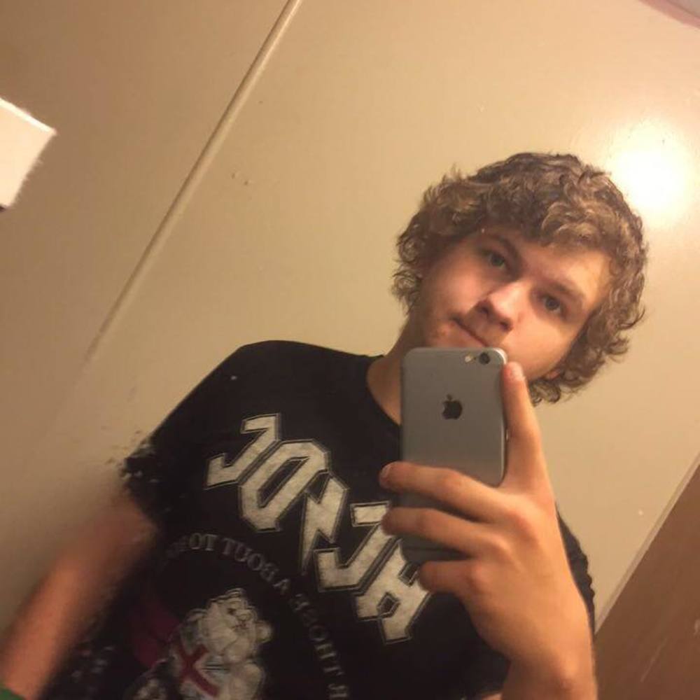 Meet your Posher, Harley